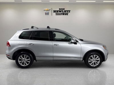 2013 Volkswagen Touareg Sport