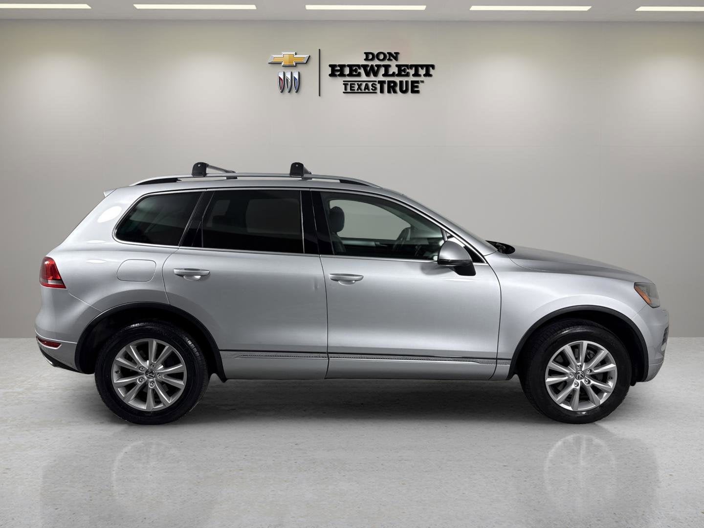 2013 Volkswagen Touareg Sport