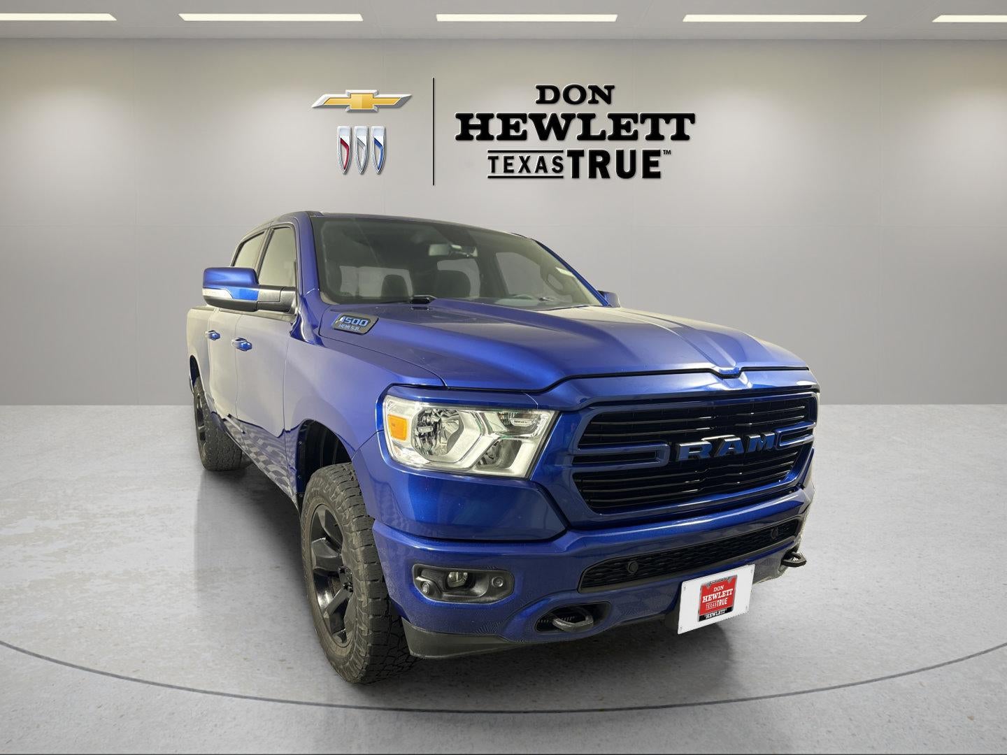 2019 RAM 1500 Big Horn/Lone Star Crew Cab 4x2 5'7" Box