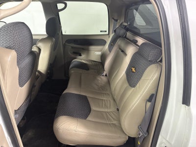 2002 Chevrolet Avalanche 1500 5dr Crew Cab 130" WB