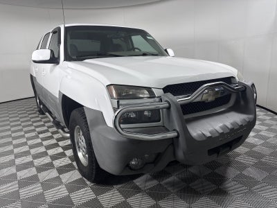 2002 Chevrolet Avalanche 1500 5dr Crew Cab 130" WB