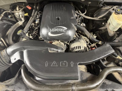 2002 Chevrolet Avalanche 1500 5dr Crew Cab 130" WB
