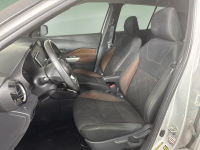 2019 Nissan Kicks SR