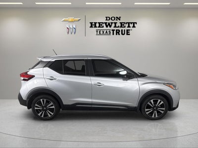 2019 Nissan Kicks SR