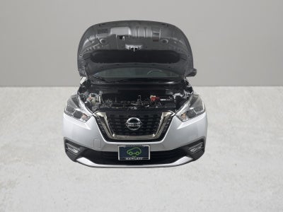 2019 Nissan Kicks SR