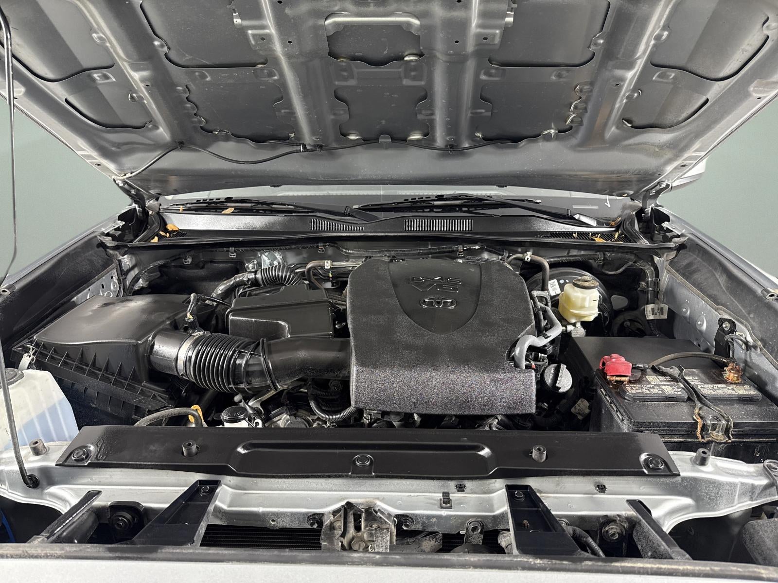 2023 Toyota Tacoma SR V6