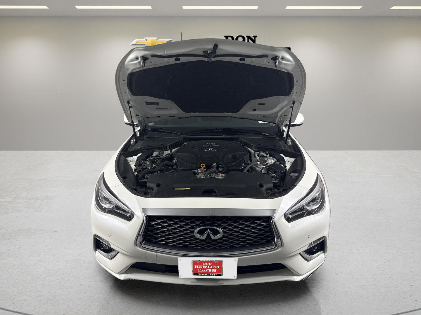 2023 INFINITI Q50 LUXE