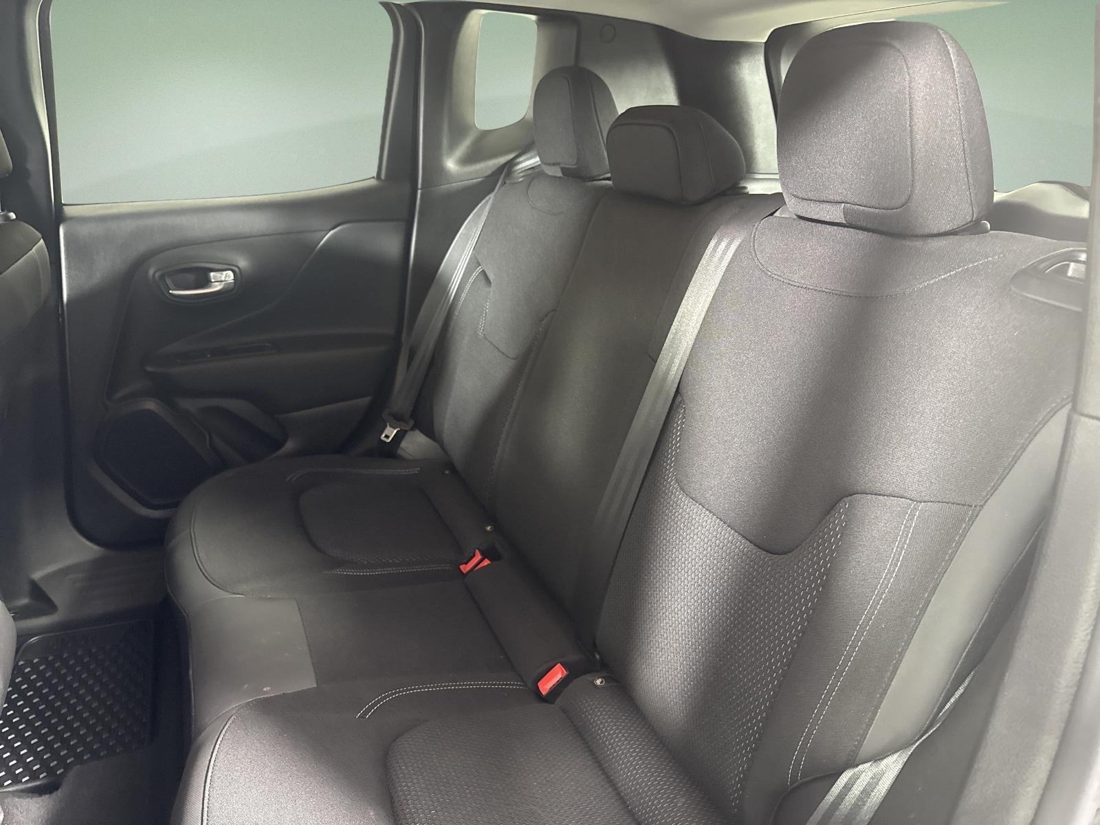 2023 Jeep Renegade Altitude 4x4