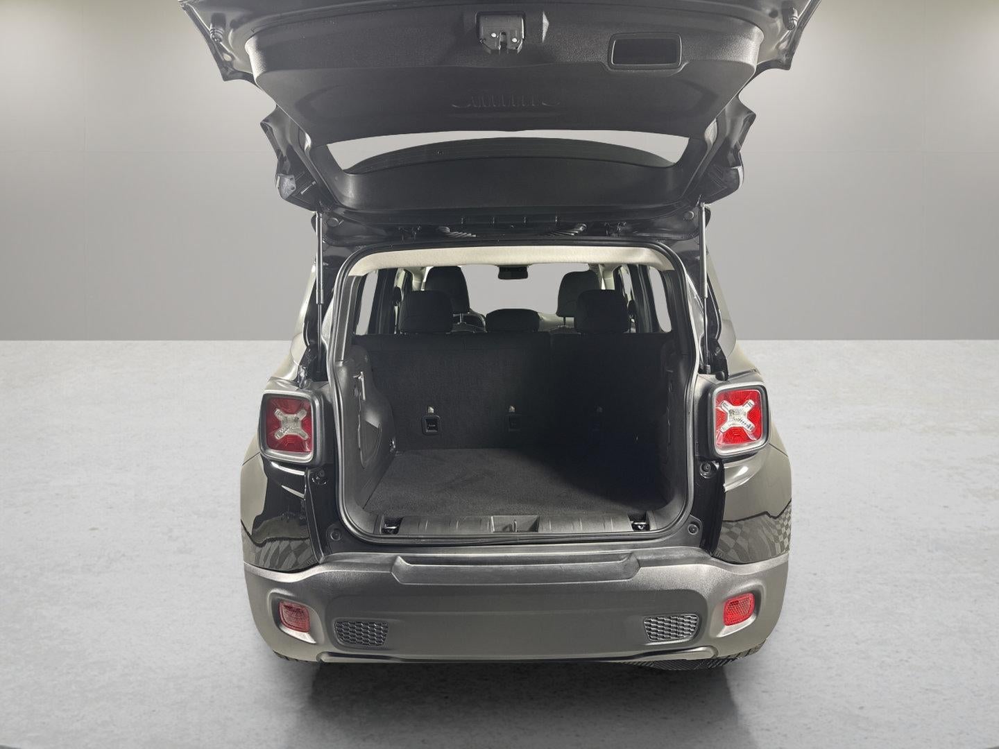 2023 Jeep Renegade Altitude 4x4