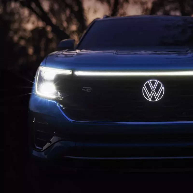 2026 Atlas Cross Sport LED headlights and illuminated VW emblem