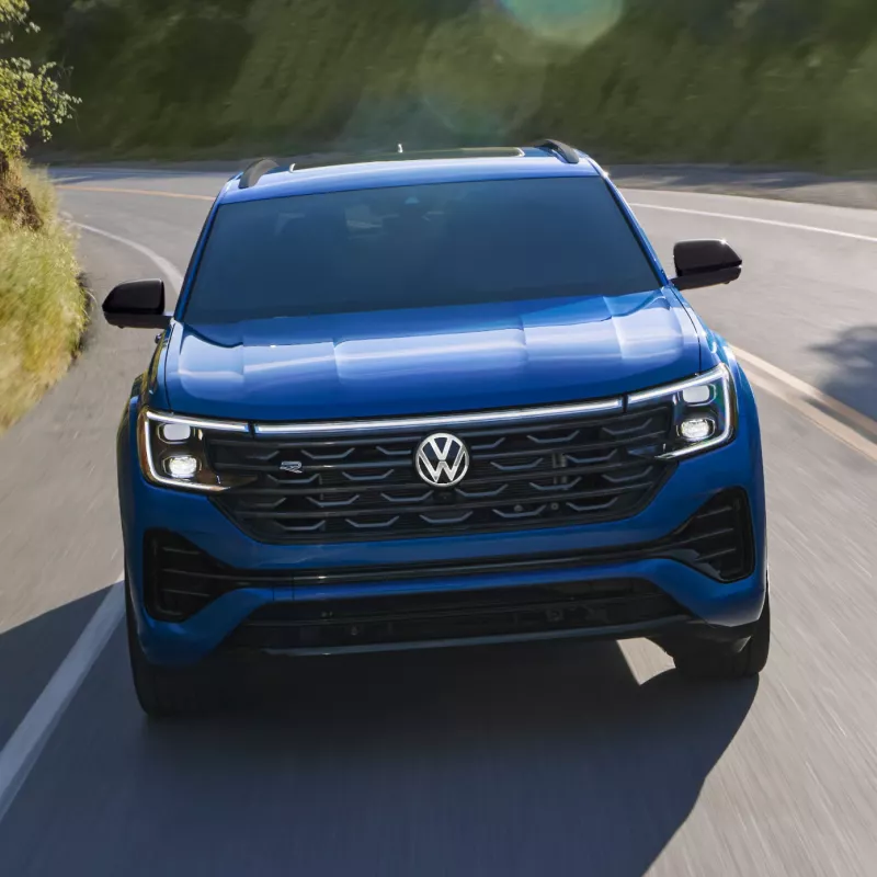 2026 Volkswagen Atlas Cross Sport SEL R-Line Black